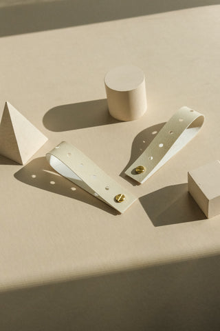 Cream Vinyl Strap Set