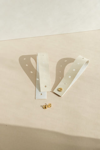 Cream Vinyl Strap Set